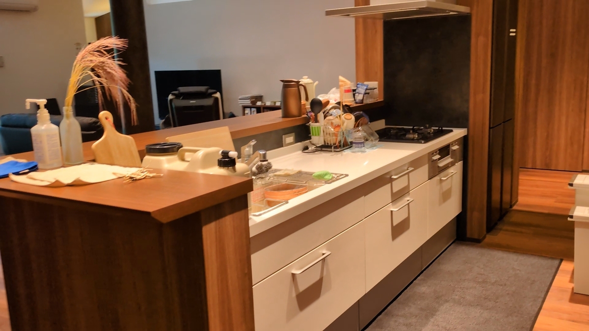キッチンは入居者で共用します